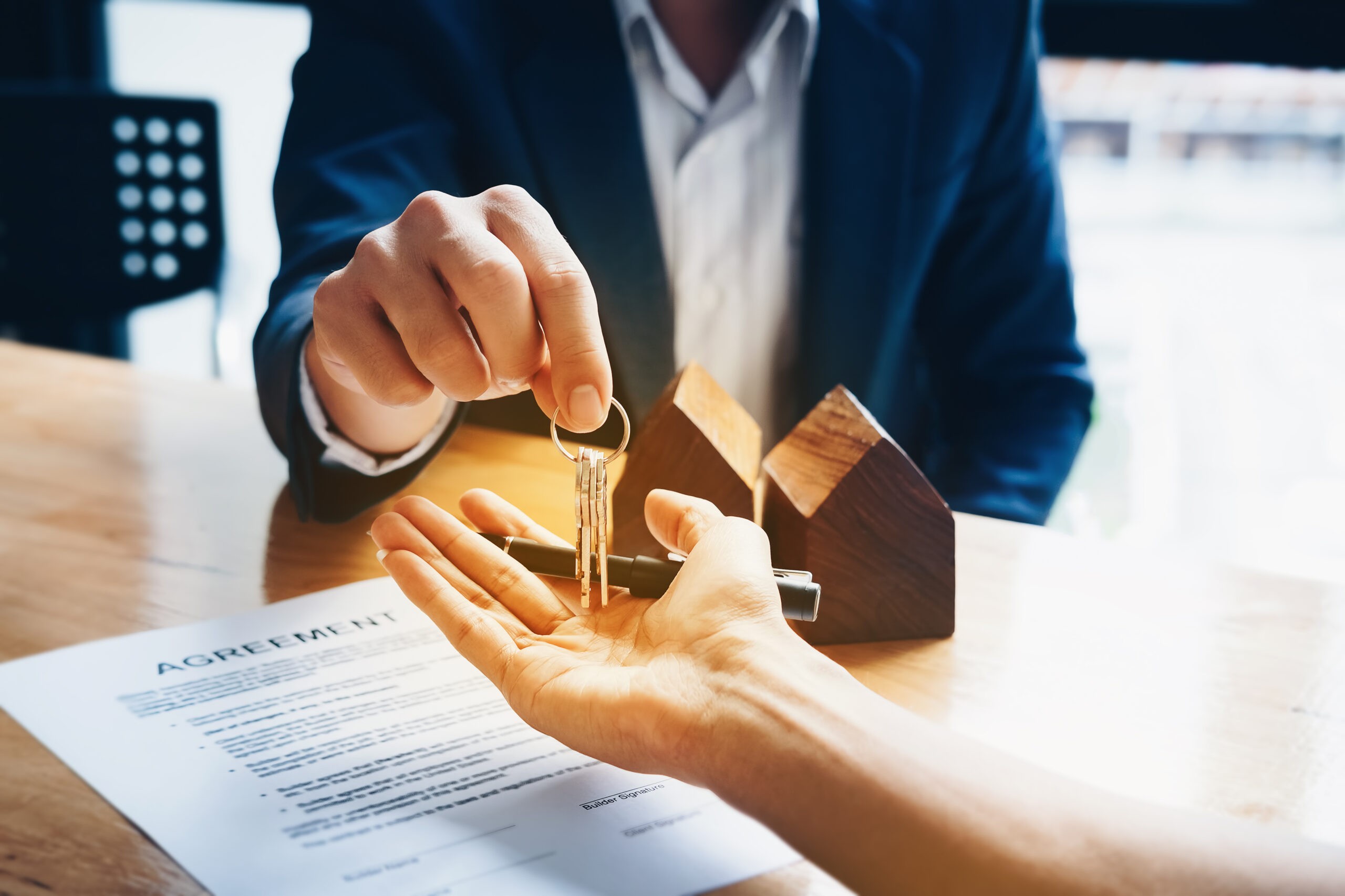 5 Reasons You Need An Attorney For Your Real Estate Transaction